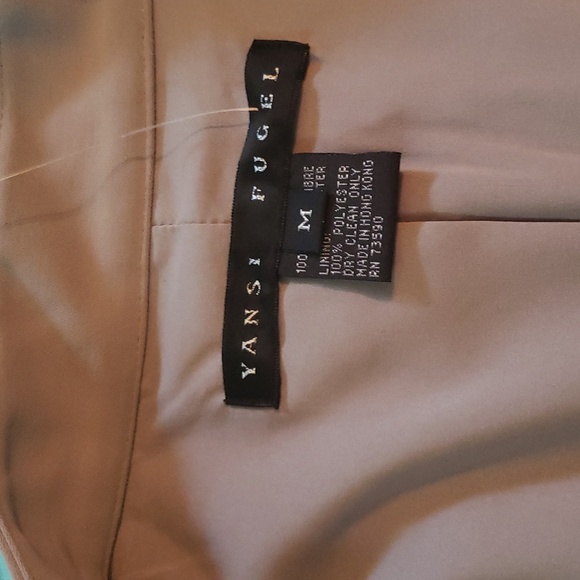 Suit 2 pc sequin outfit - Picture 4 of 17